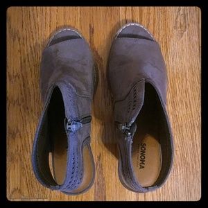 Open toe ankle boots